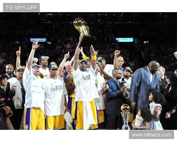 湖人迎战凯尔特人巅峰对决再燃宿敌恩怨鏖战点燃全场激情